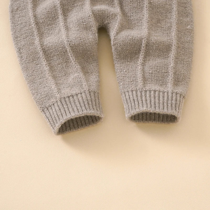 Sleeveless Knitted Romper And Hat Set